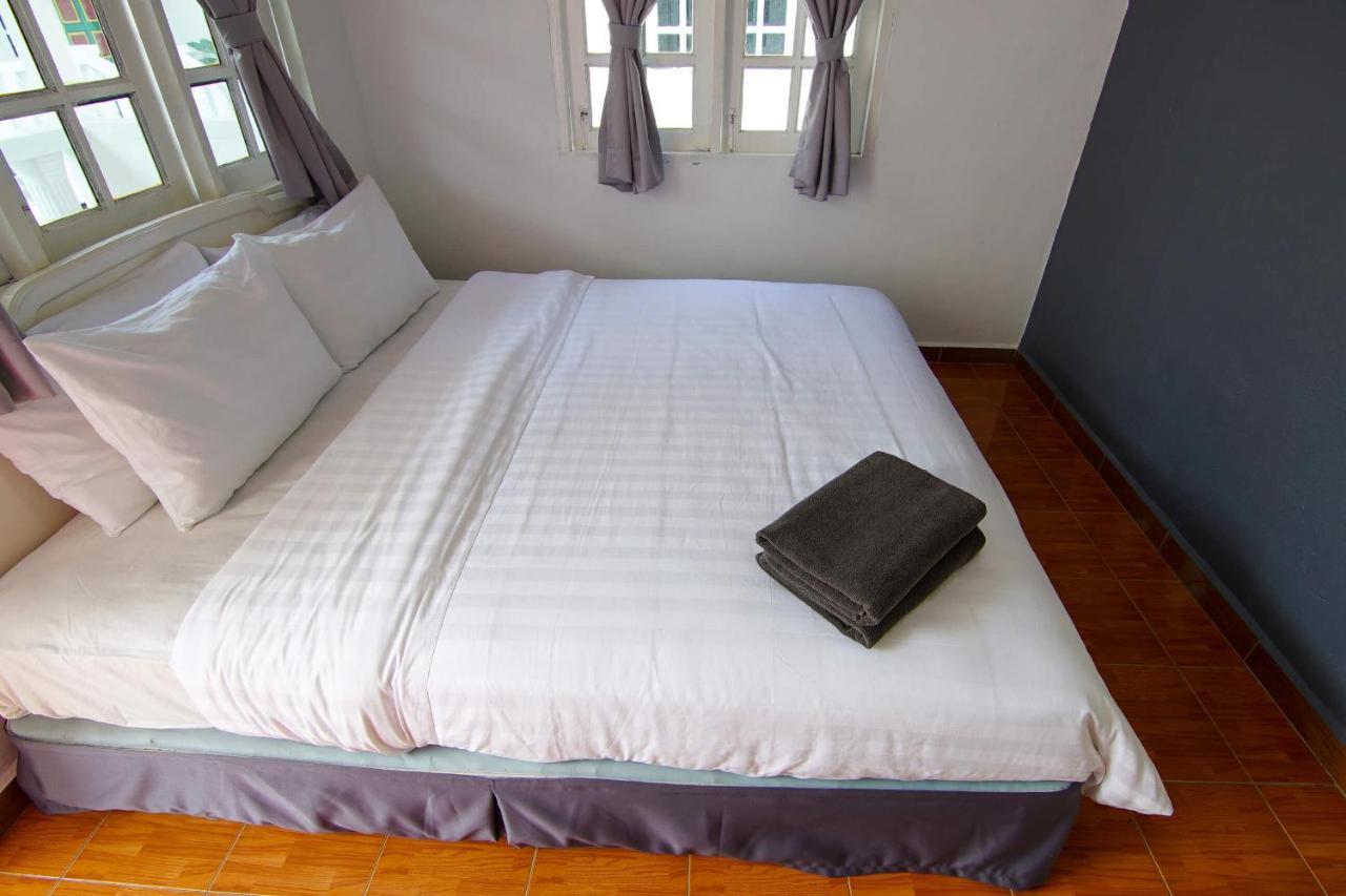 Vagary Pangkor Hotell Pekan Pangkor Exteriör bild